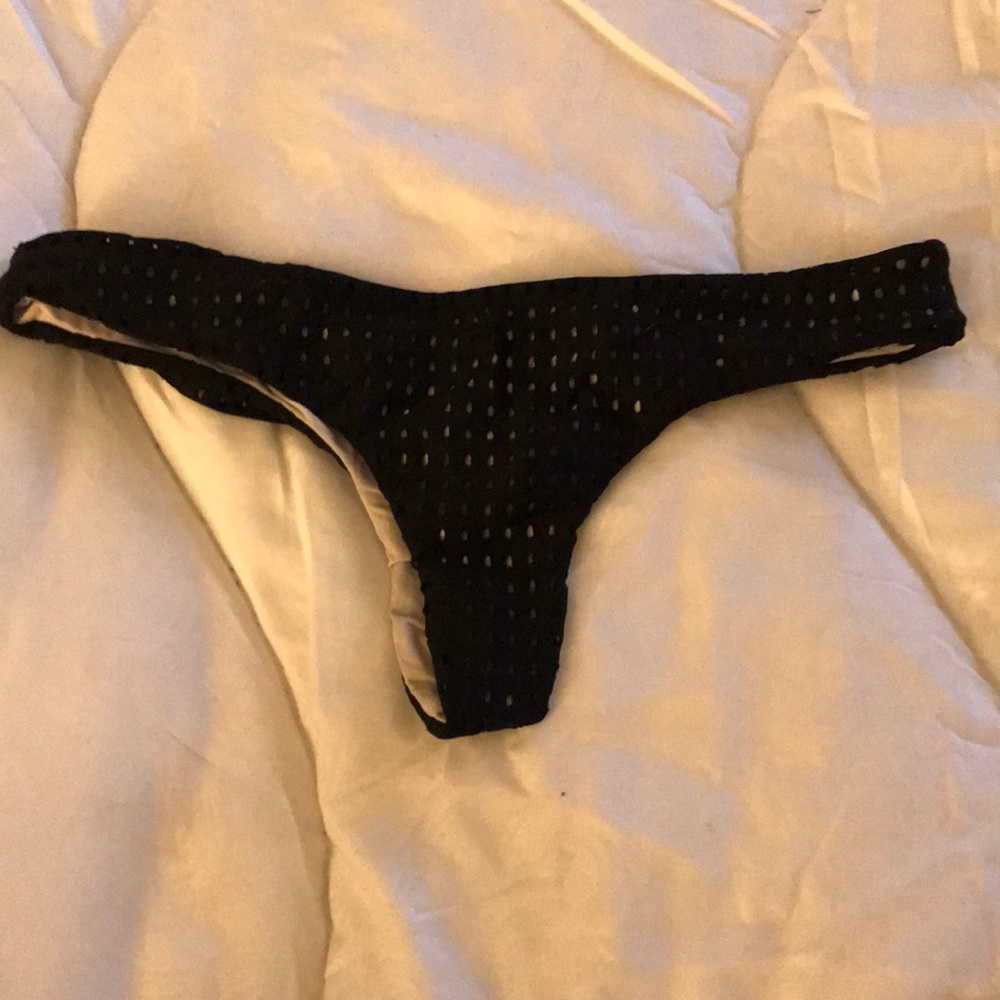 ACACIA BOTTOMS